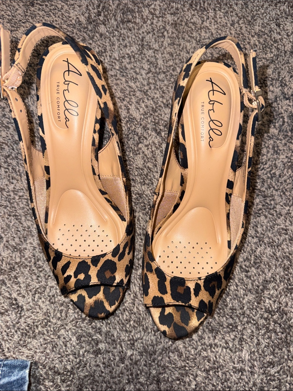 Abella Leopard-Print Slingback Heels in Tan and Black